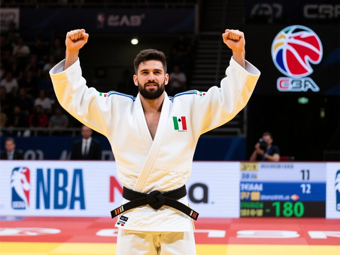意大利运动员在柔道比赛中获胜
